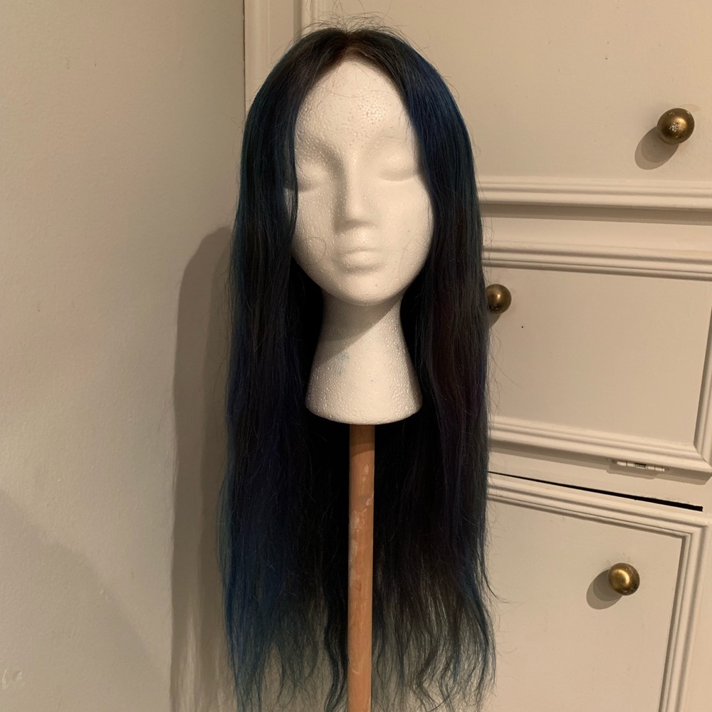 100% HUMAN HAIR WIG 🦋 SOLD